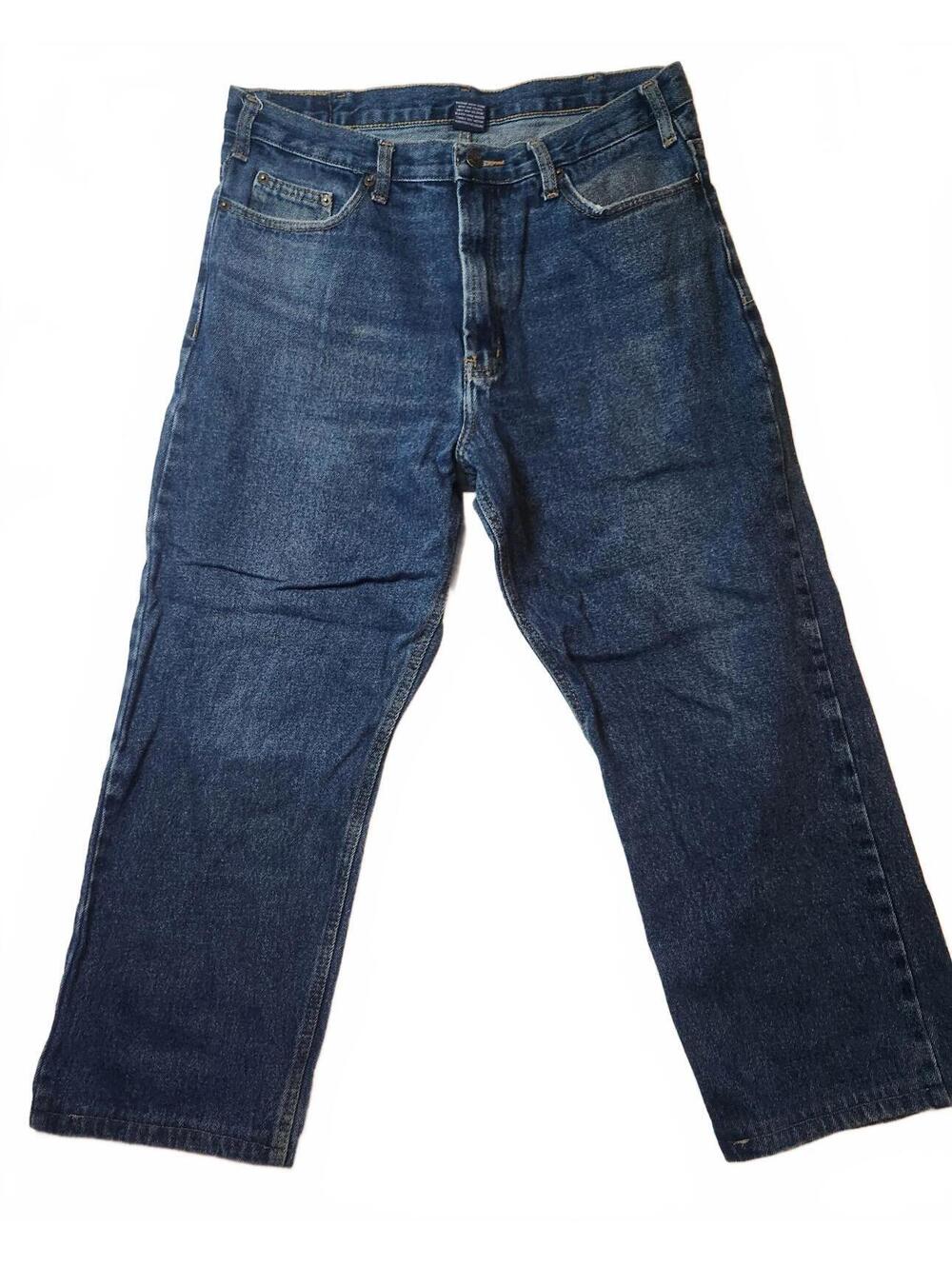 Mens Full Blue Jeans. Mens Size 35x32. (Actual hemmed 35x24)Excellent condition